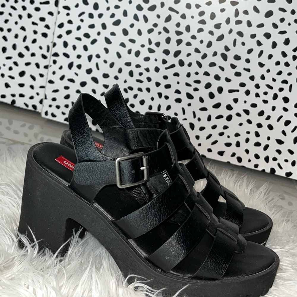 Lug Sole platform sandals
